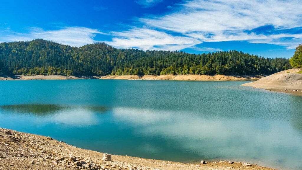 Lokvarsko jezero