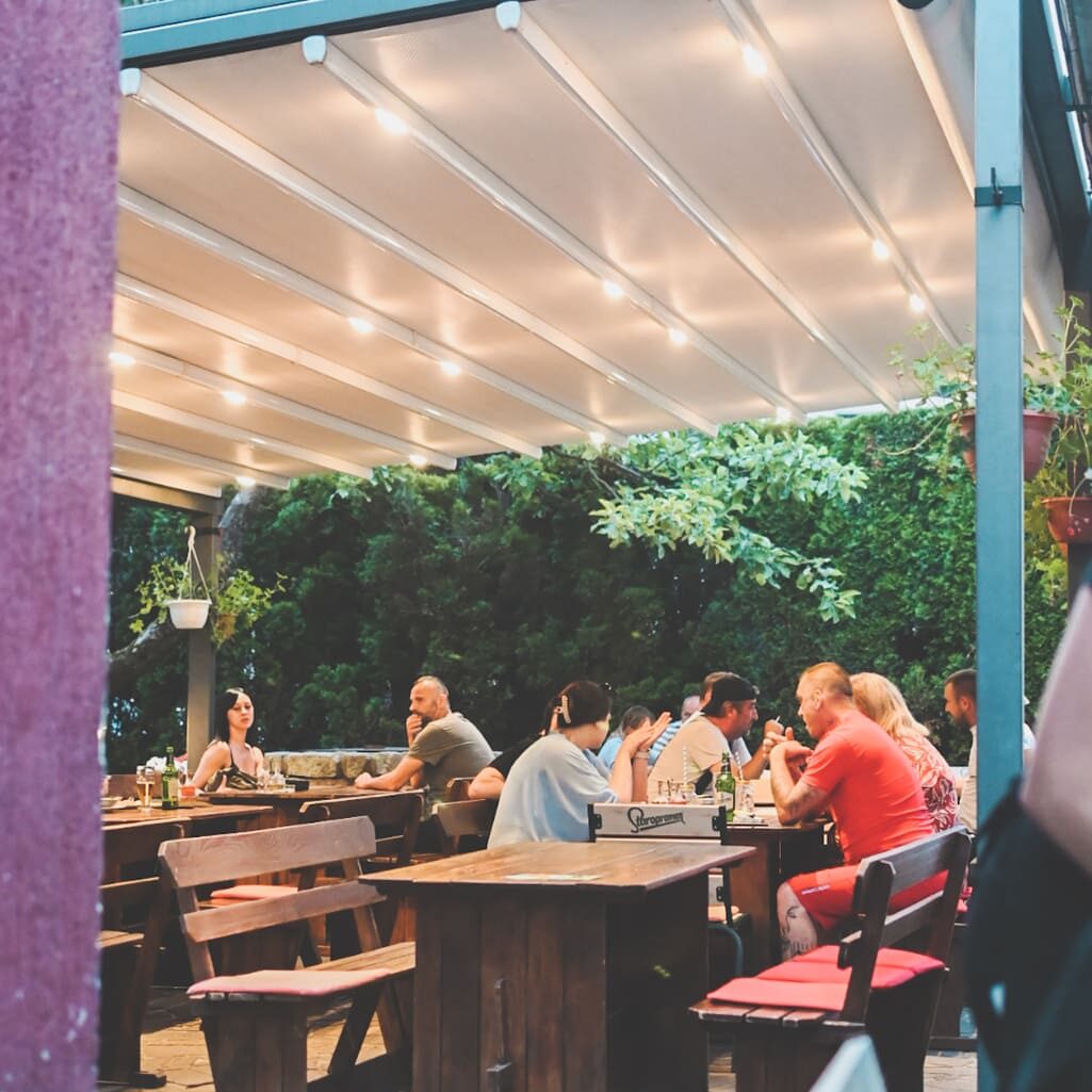 Menschen in einem Restaurant